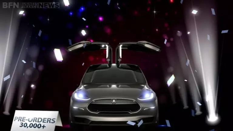 Tesla Model X Pre-Orders Cross 30,000 Units